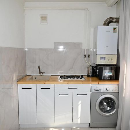 Cozy Apartment Near To The Metro H Kochar 19 Erévan Extérieur photo