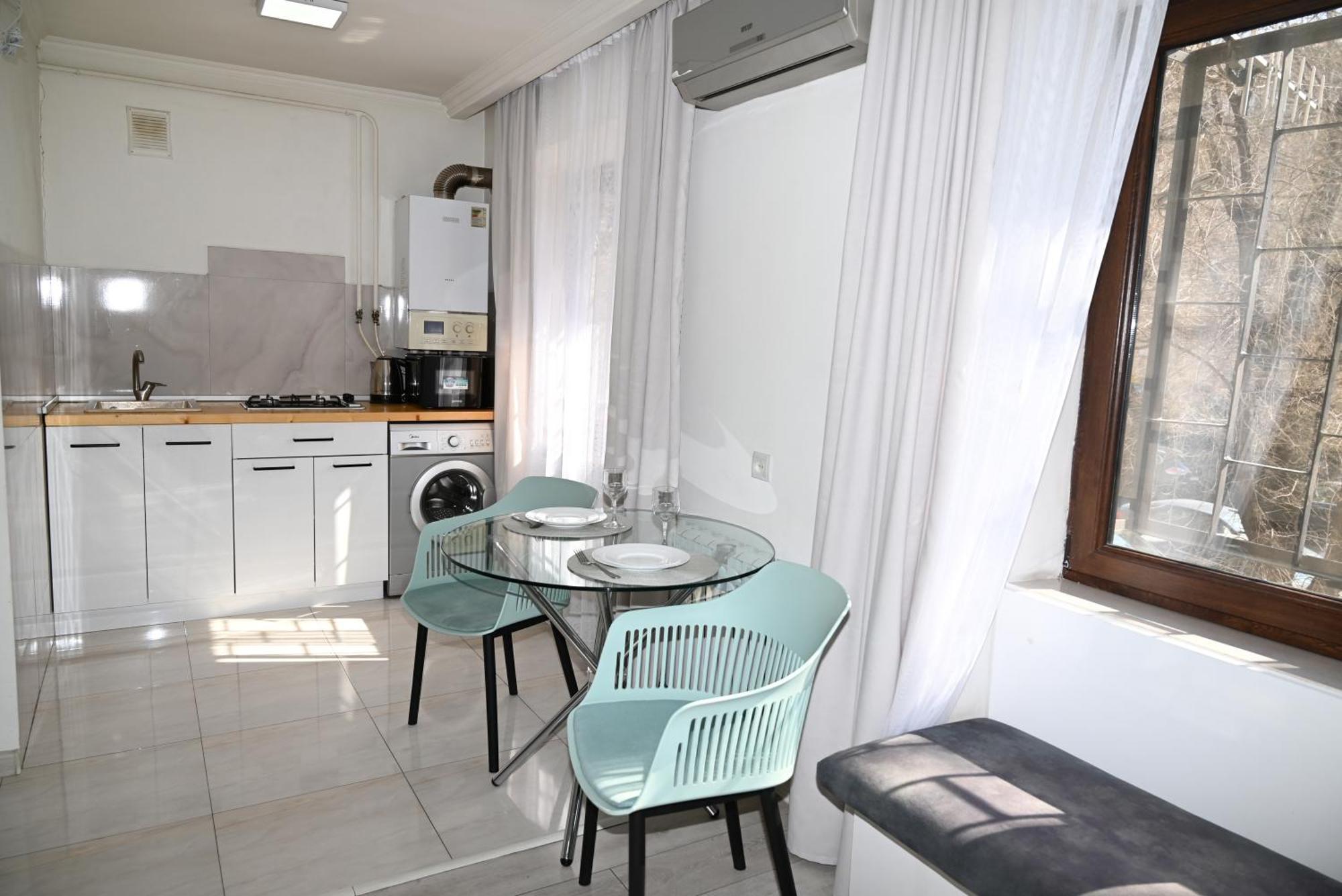 Cozy Apartment Near To The Metro H Kochar 19 Erévan Extérieur photo
